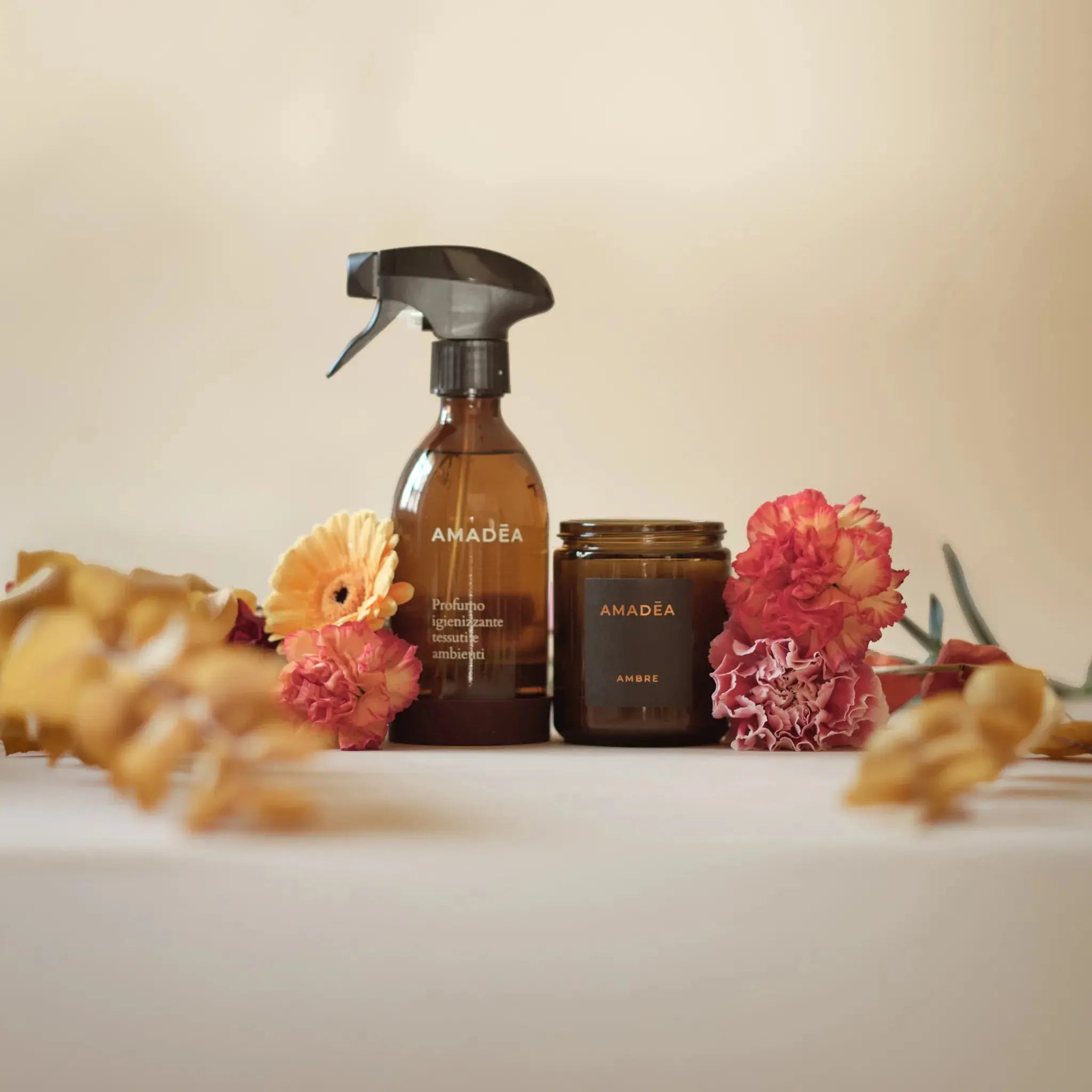 Kit Candela "Ambrè" + Profumo igienizzante 300ml AMADĒA HOME