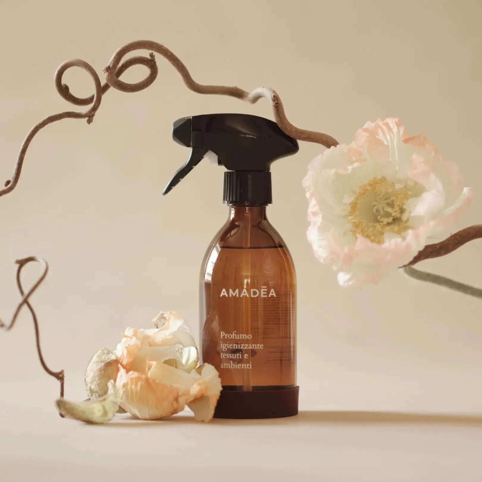 Profumo "Classic" igienizzante tessuti e ambienti 300ml AMADĒA HOME