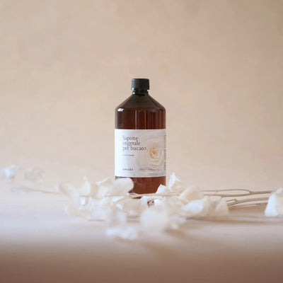 Sapone Vegetale per Bucato Cotone di Camelia AMADĒA HOME
