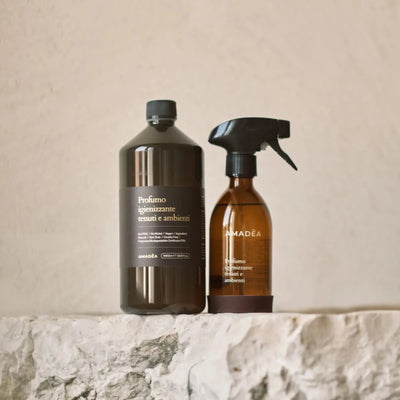Kit Profumo "Classic" igienizzante tessuti e ambienti 300ml + 1 Litro AMADĒA HOME