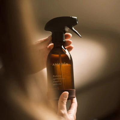 Profumo "Baci di Talco" - Igienizzante tessuti e ambienti 300ml AMADĒA HOME